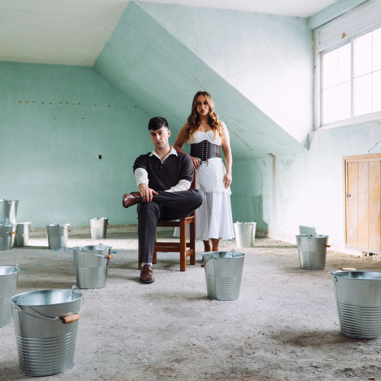 María Terremoto, Juanjo Bona – “Indomable”