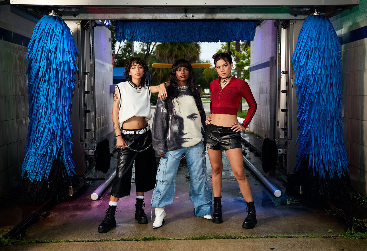 Bershka Music x Darumas