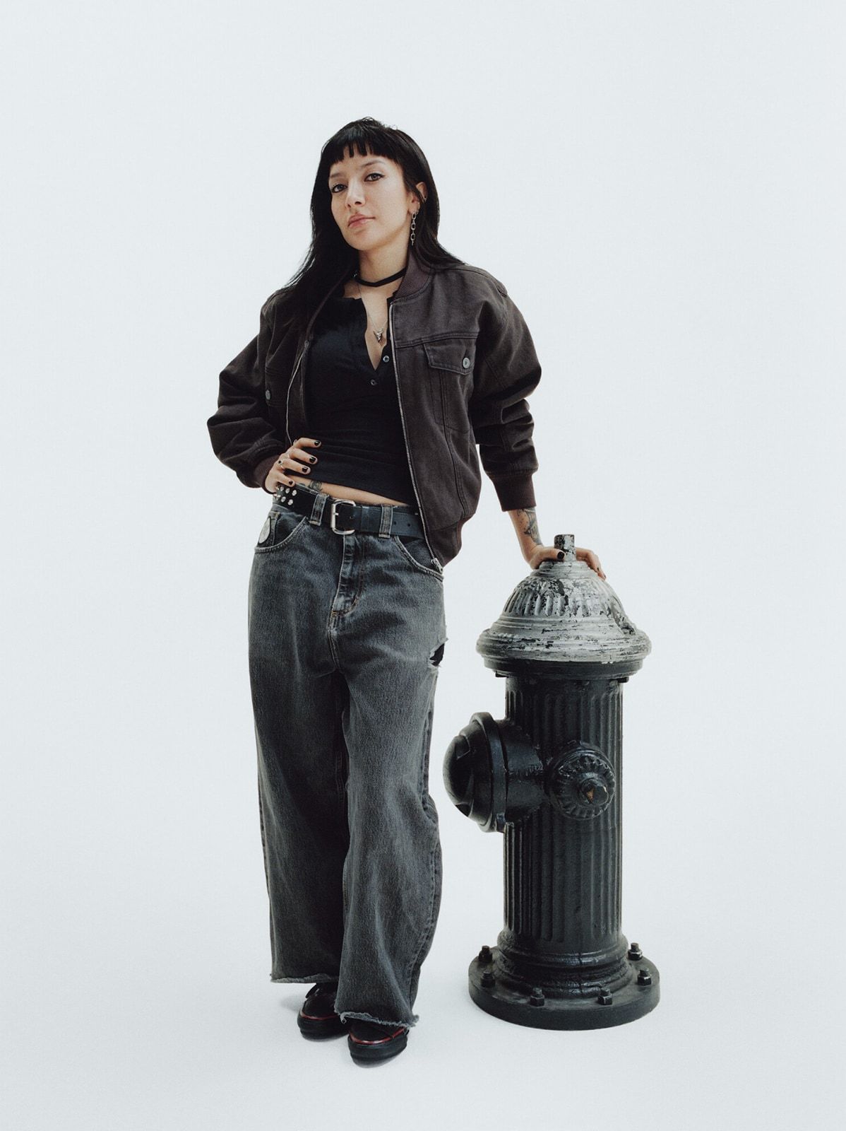 FA25_LS_OSNF_Tania_79908_GAH_VANS_45250016_v3_QC_SW300 2.jpg