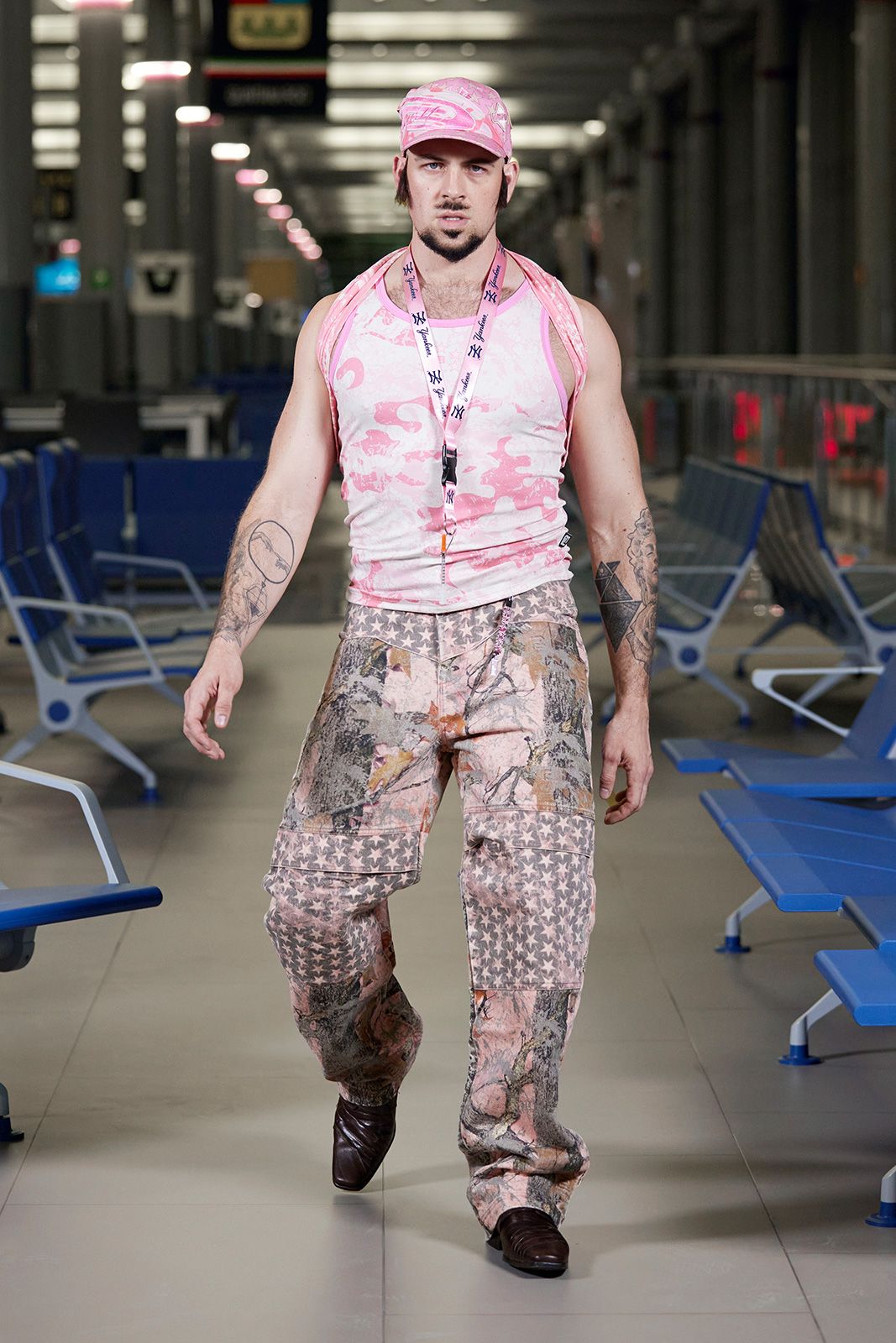 Look-02.jpg