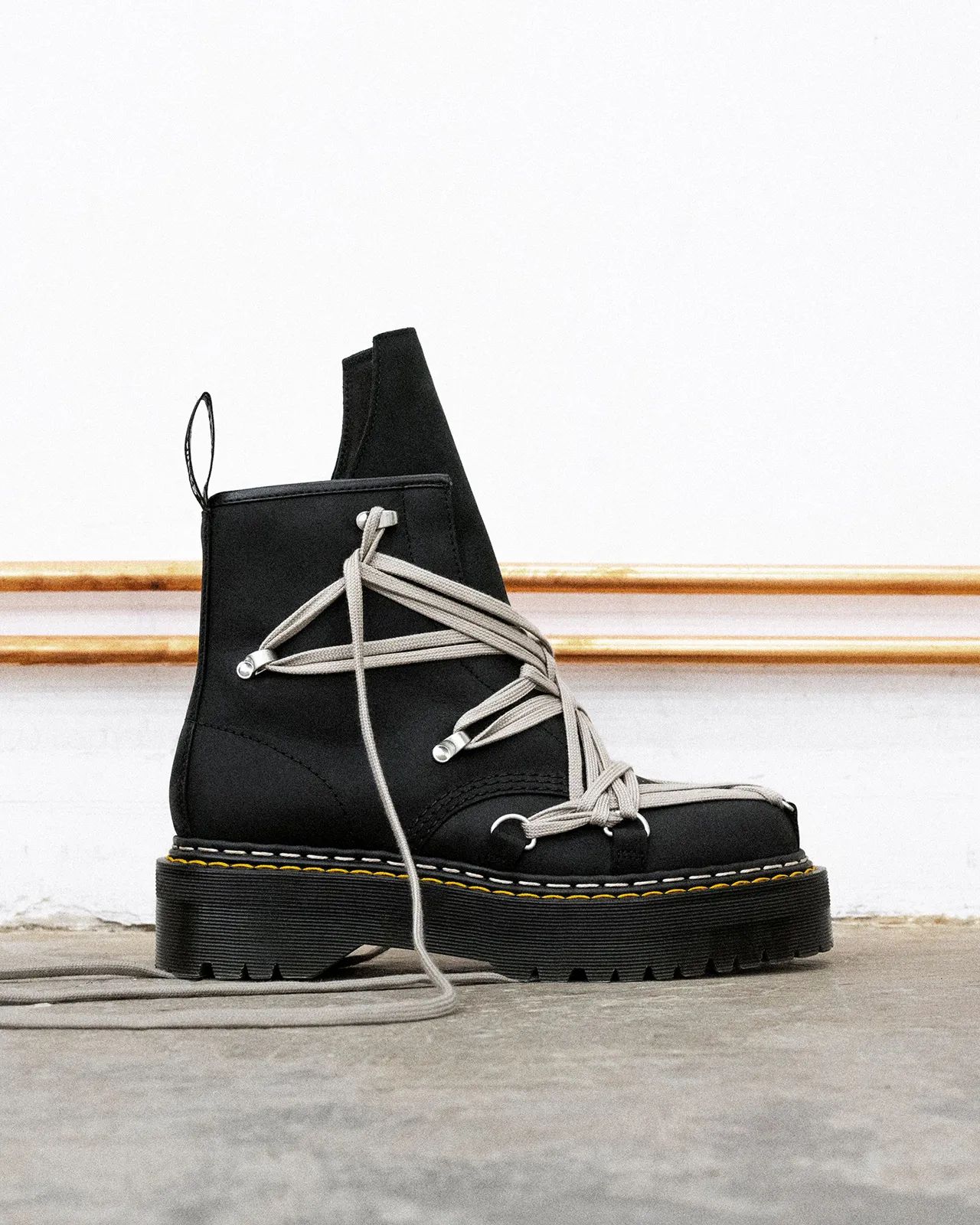 Dr_Martens-x-Rick-Owens_2.webp