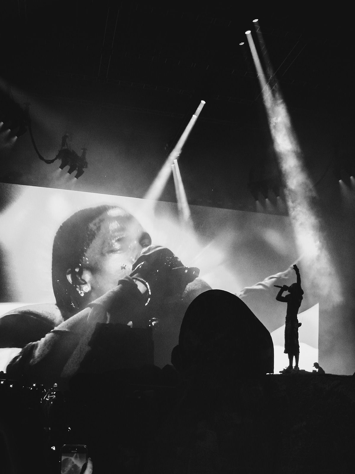 Travis-Scott-acero-9.jpg