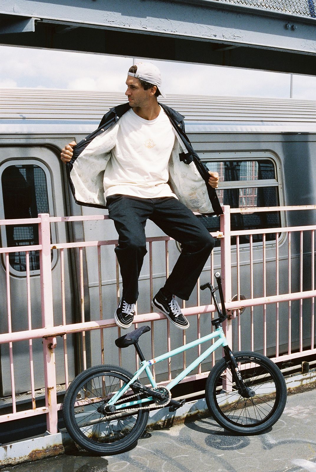 Dockers_2.jpg