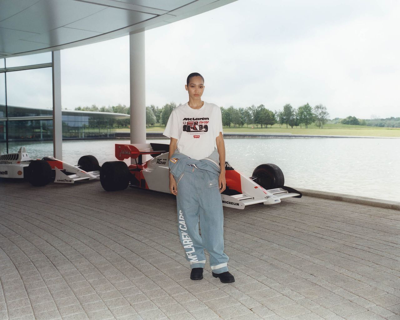Levis_x_McLaren_Racing_3.jpg