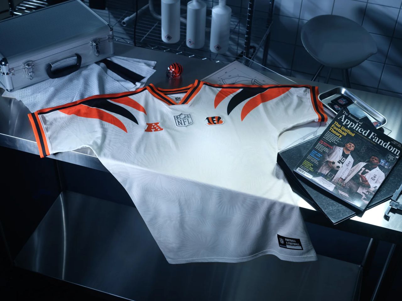 acero-nfl-x-fanatics-02.webp