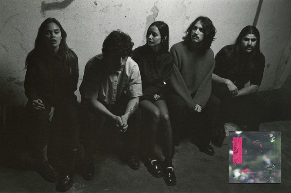 Gazella – “Vías”