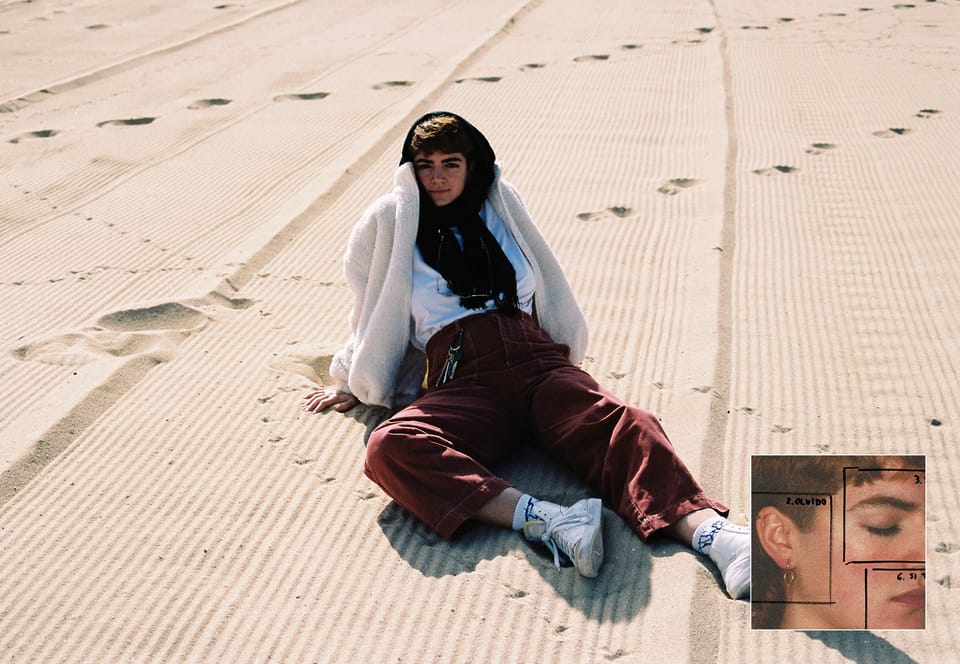 KORA – "☆☆☆"