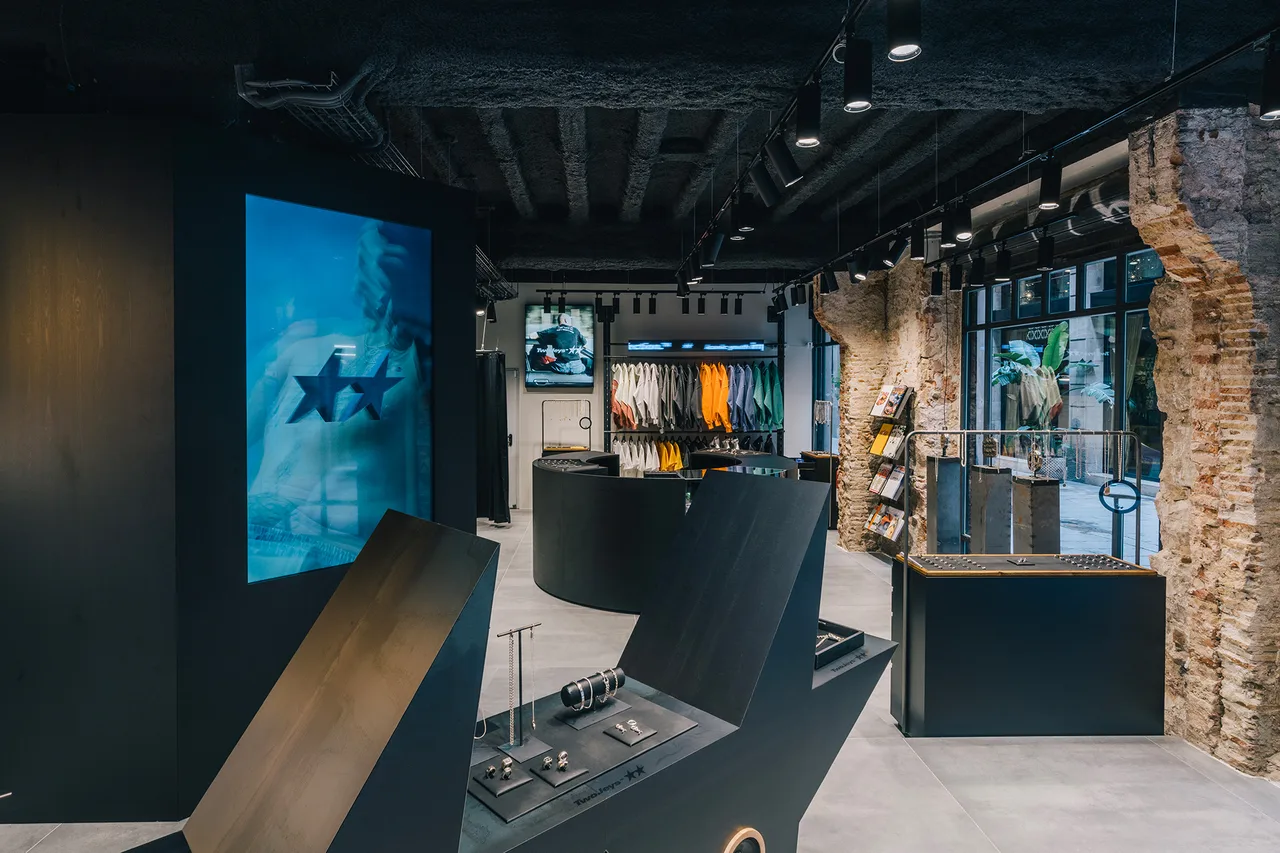 Tienda Bcn 3