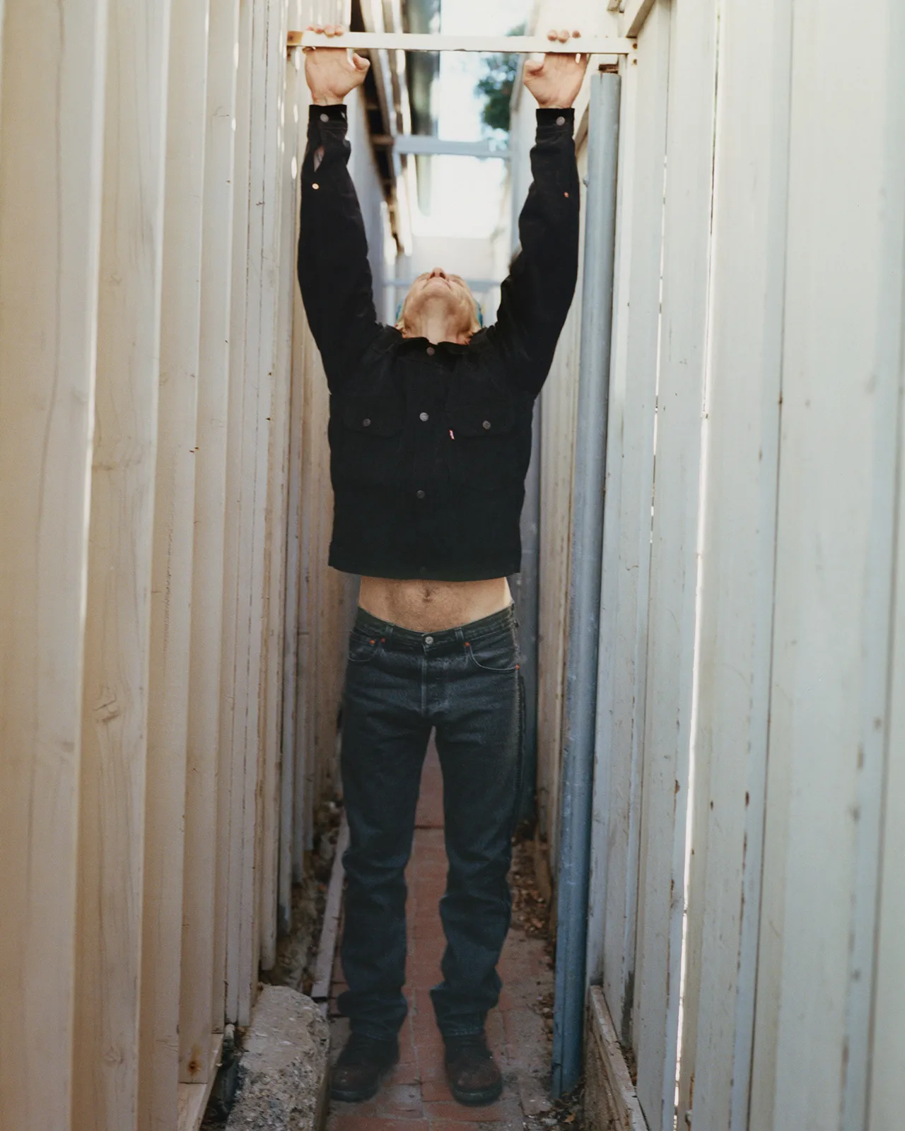acero-levis-undercover-1.jpg