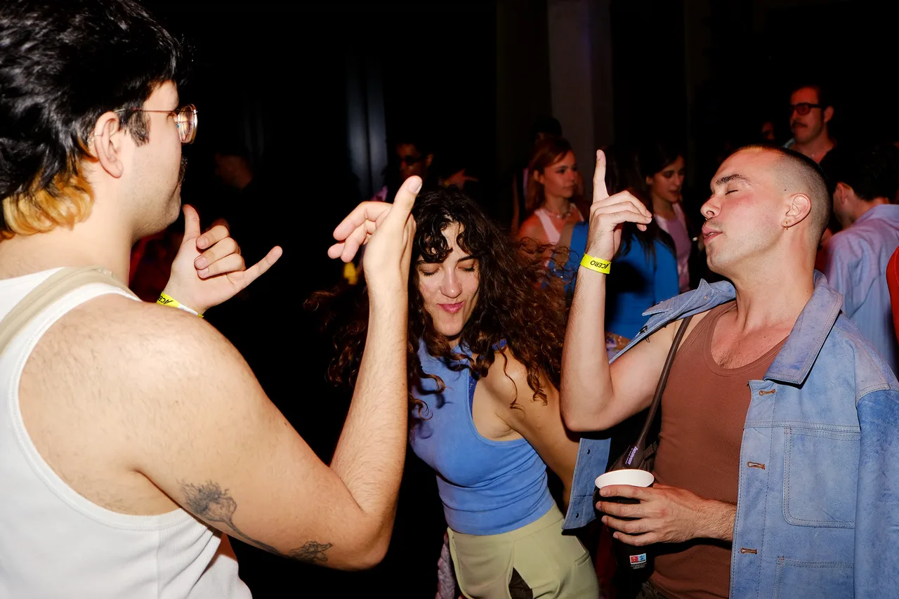 Acero Party 65