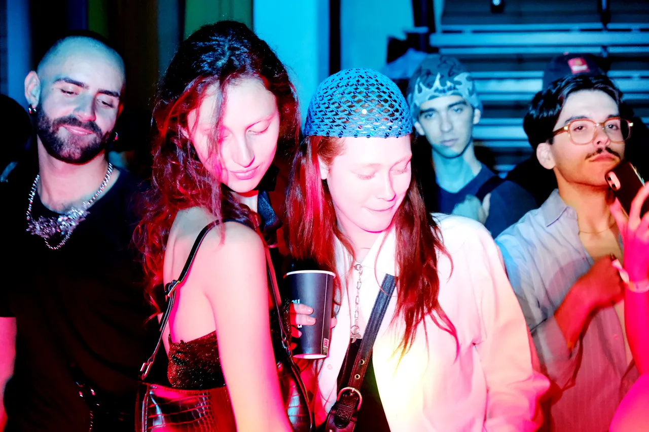 Acero Party 74