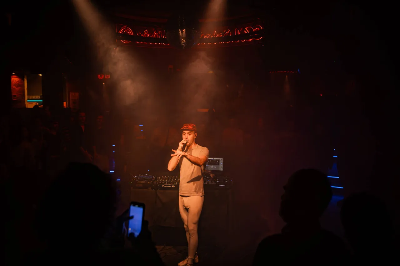 Presentacion_SONEstrellaGalicia_CafeBerlin360_Concierto_ChicoBlanco-patrymartinphoto_6315