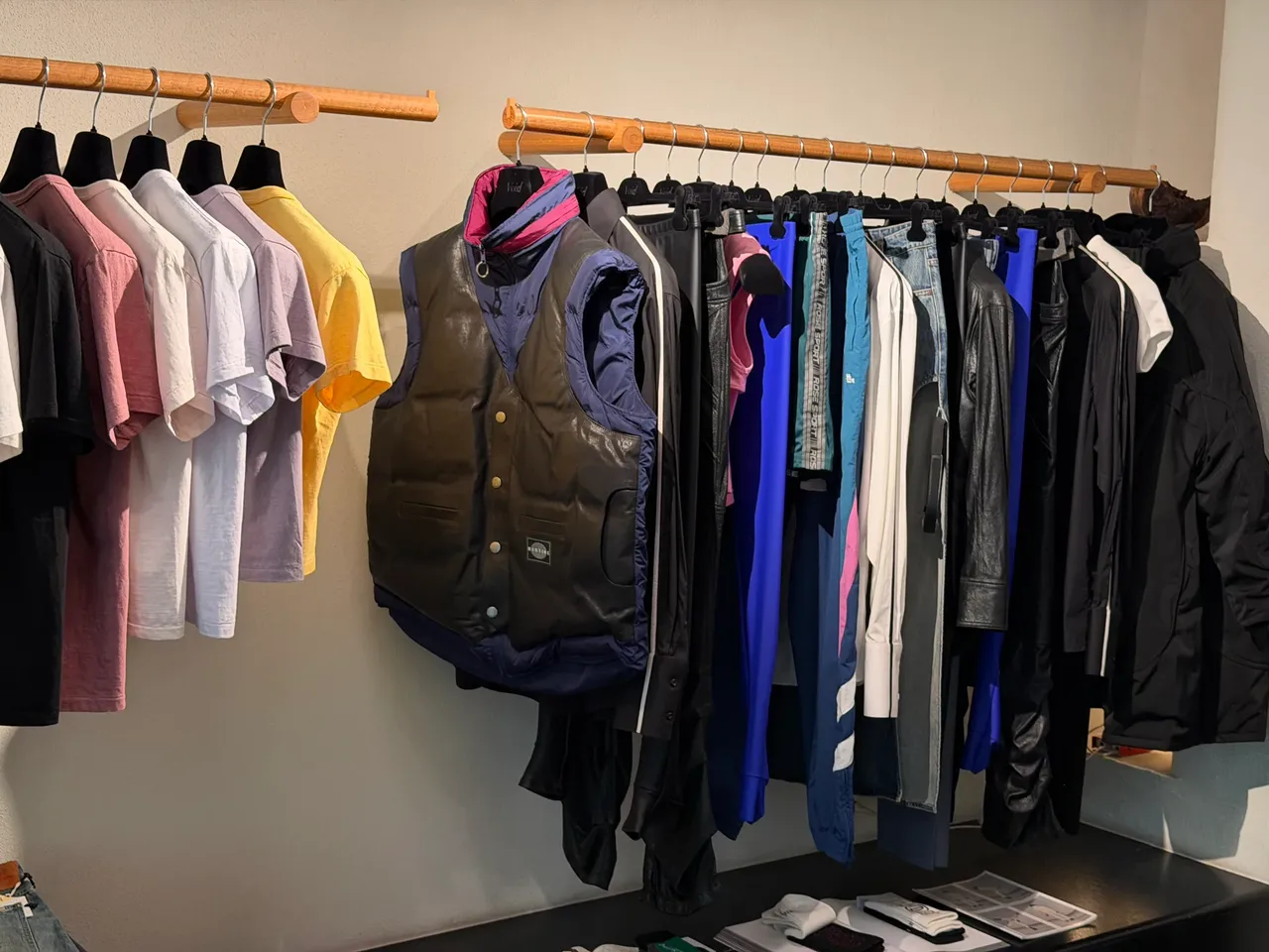 acero-tiendas-como-maniefiestos-02