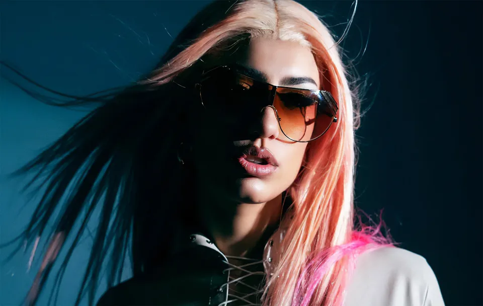 Albany - “Gafas Versace”
