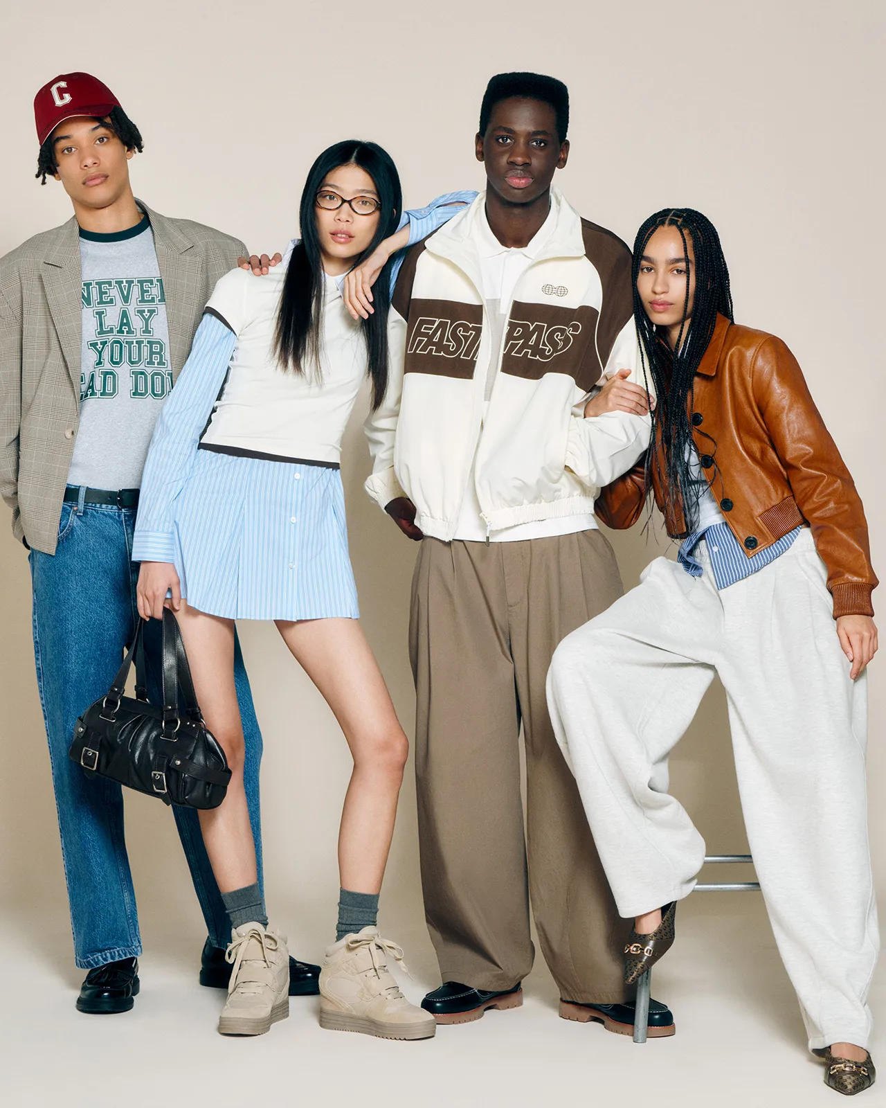 JR-Bershka_SS_2025_RetroSport_4-5_1080x1350px5.jpg