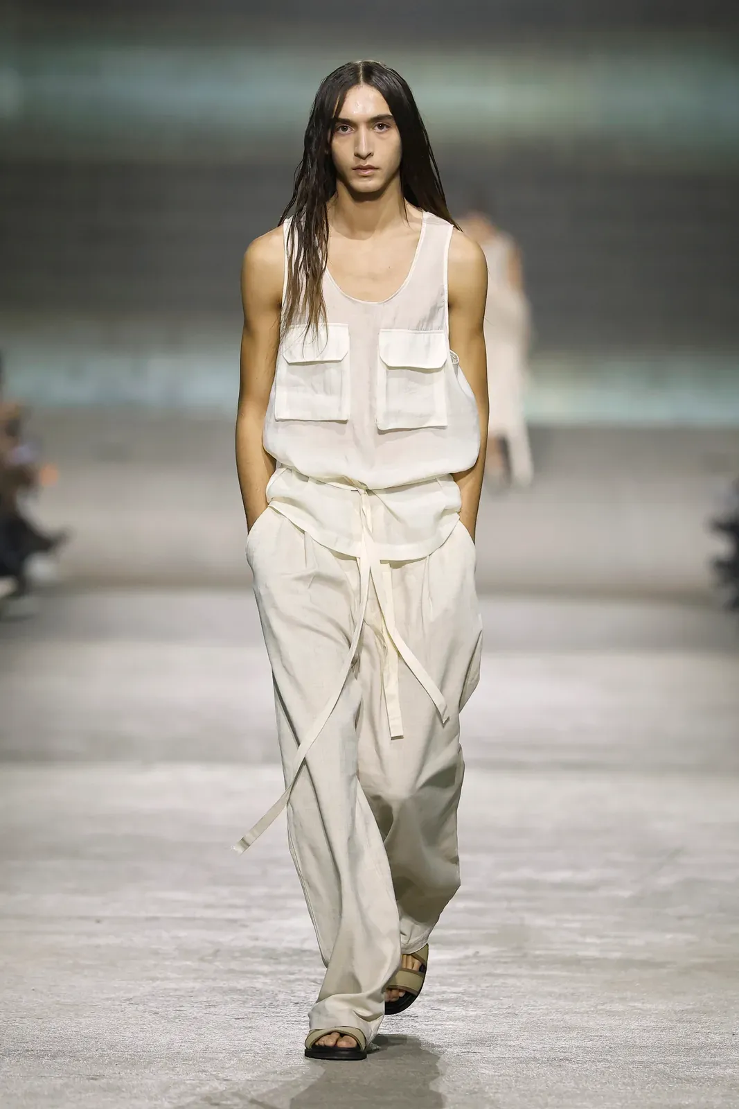 acero-david-catalan-ss-2027-03