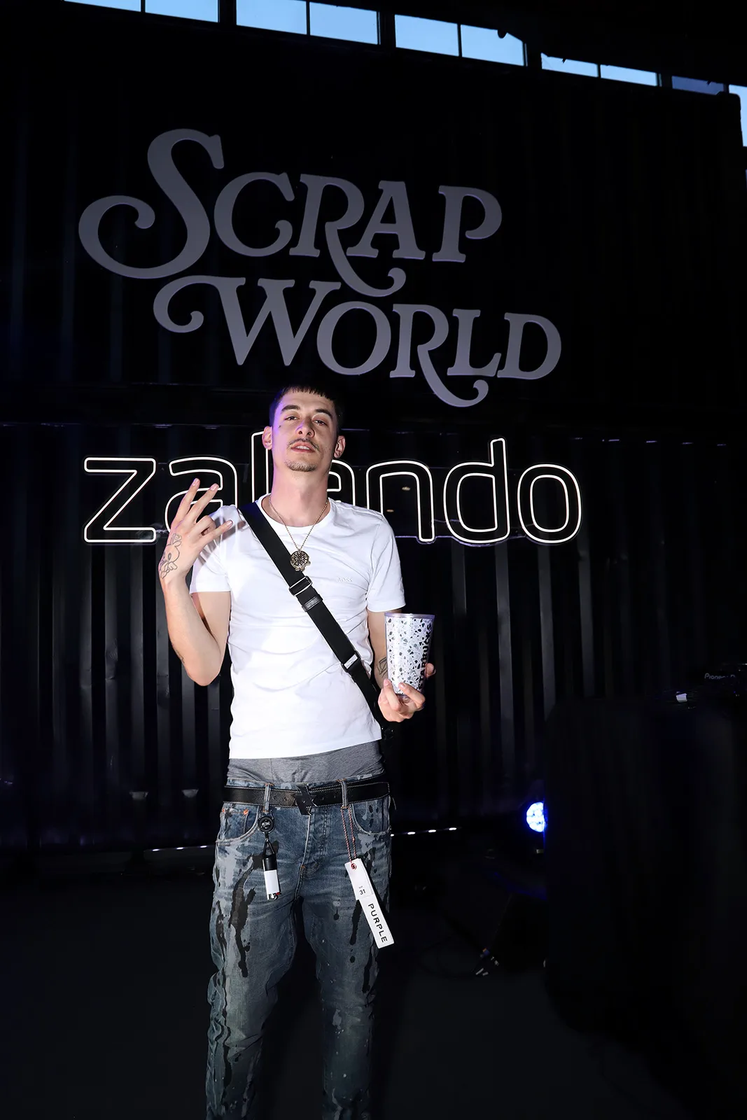 Gloosito Zalando X Scrap World 1