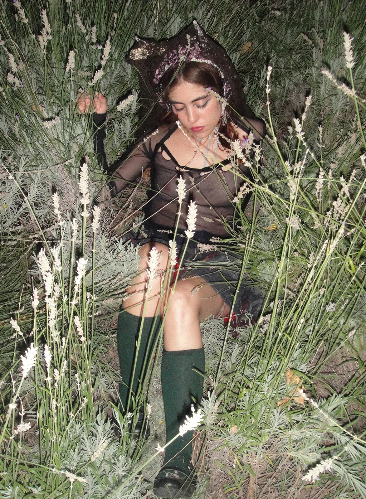 Rebe Aceromagazine 5
