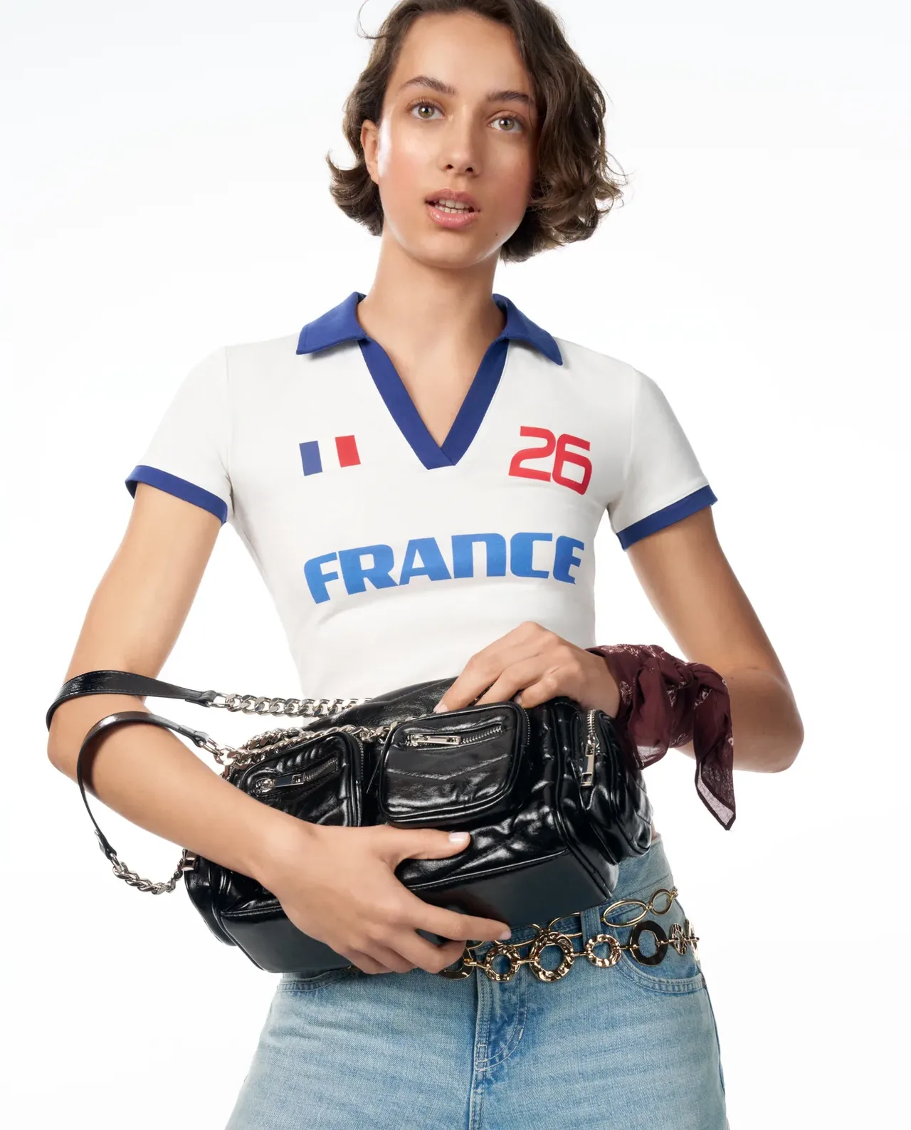 acero-bershka-fifa-11