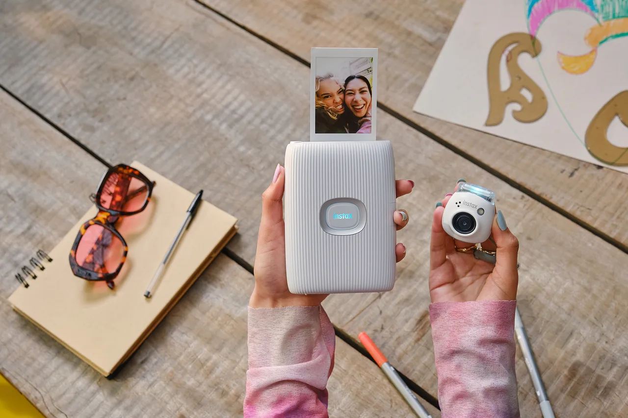 INSTAX_Pal_5