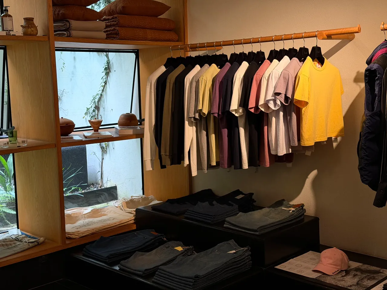 acero-tiendas-como-maniefiestos-03