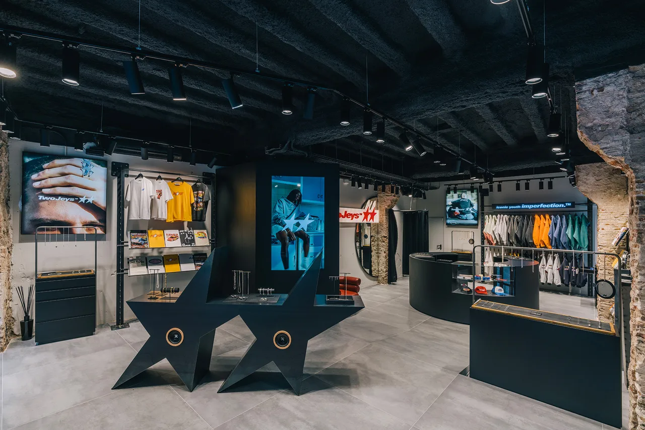 Tienda Bcn 4