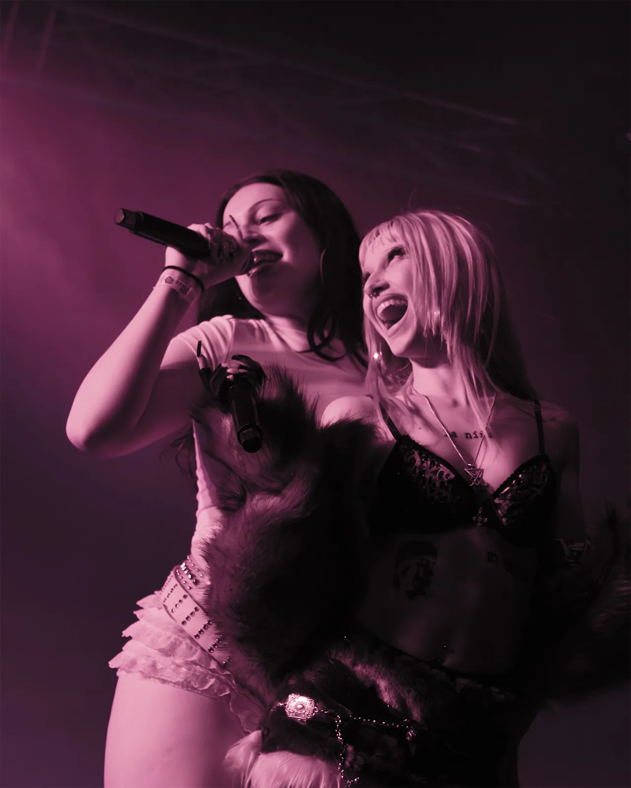 Metrika-en-la-2-de-Razzmatazz_4